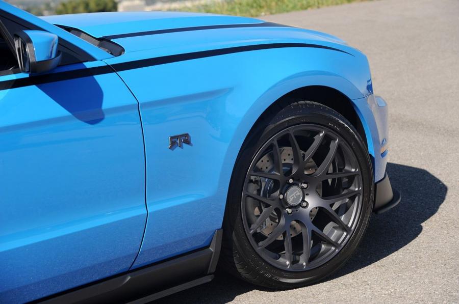  Ford Mustang RTR Package 2010 года  (фото 34 из 65)